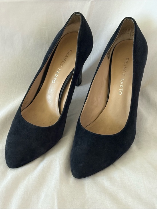 Franco Sarto Shoes - Franco Sarto Black Suede Pointed Pumps with Classic Heel
